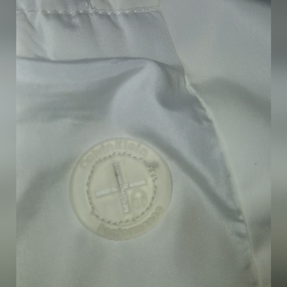 NWOT Calvin Klein Performance Women's White Quilted Vest - Picture 5 of 6